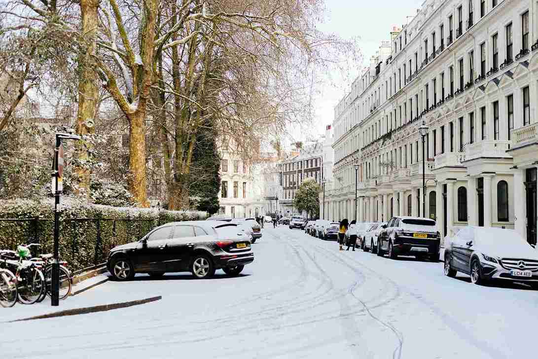 10 Essential Tips for Buying a Used Car in Winter (That Actually Work)